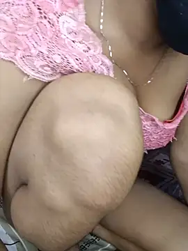 Sexy-manavi3 live cam on StripChat