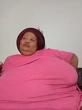 nancy111 live cam on StripChat