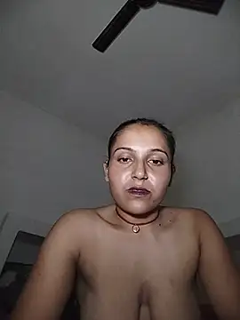 Sonam_shinde live cam on StripChat
