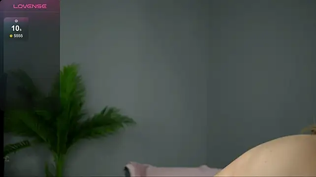 BratPrincessInk webcam