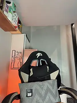 AsianMilfSheryl
