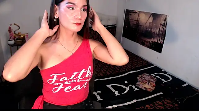 NinaDOM4CUM live webcam