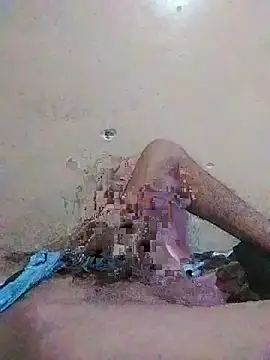 ovar12 live sex cam