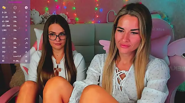 hotty_girls_here