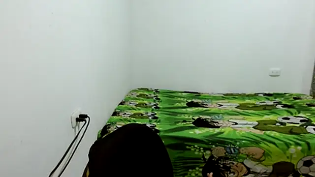 estefania224 live webcam