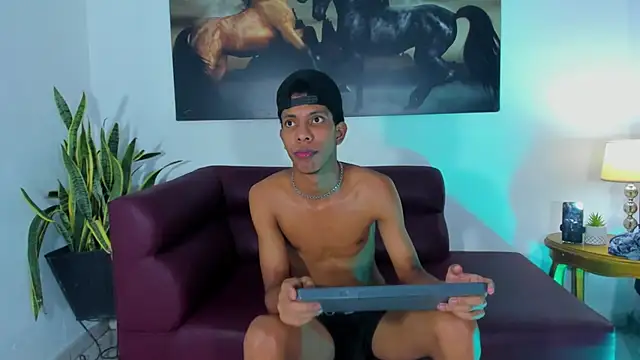 Xxx_hot23cm webcam