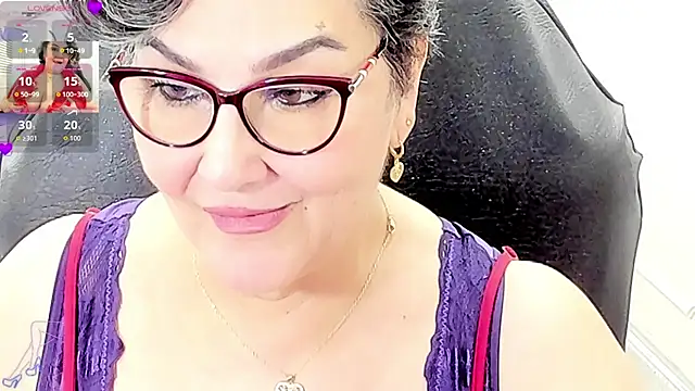 cataleya_mom live cam on StripChat