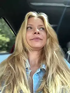 AnastasiaAniess live sex cam
