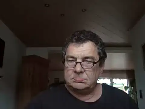 Nobbie444 live sex cam