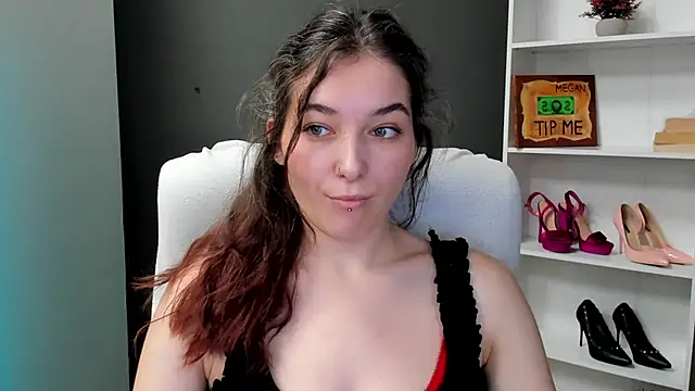 Meagn_Extasy live cam on StripChat