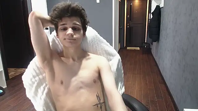 PeachTree live cam on StripChat