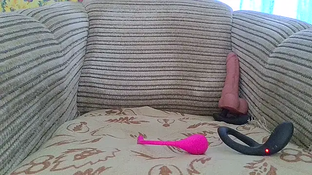 SHARP299 live cam on StripChat