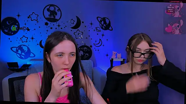 bella_dorn live cam on StripChat