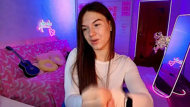 luna_lust_212 webcam