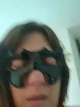 lulupiecitosamor webcam