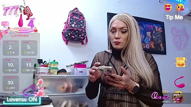 womanbitch77 webcam