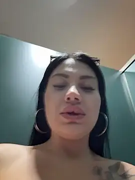 Wet__Bunny live webcam