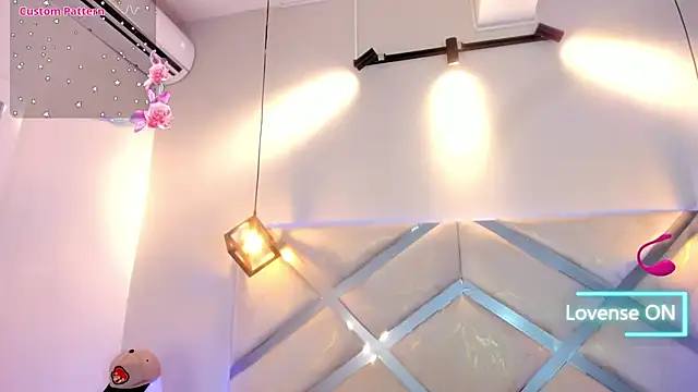 miss__yissell live sex cam