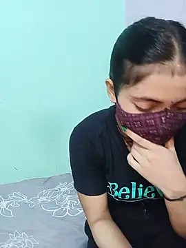 20_year_only_girl live sex cam
