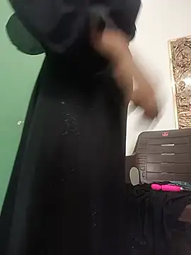 Aafreen_36 live cam on StripChat