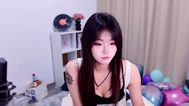 Sultry-01 webcam