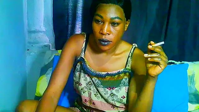 freaky_naughty live cam on StripChat