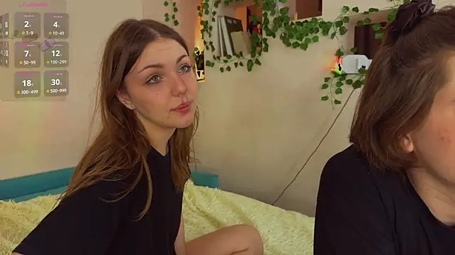 RobertAndLinela live cam on StripChat