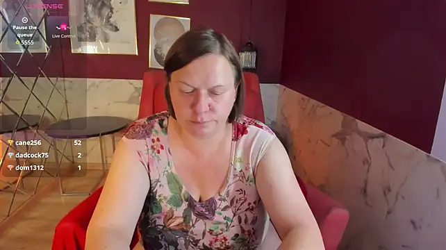 KellyPerfection webcam