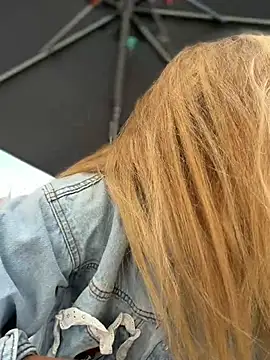 AnastasiaAniess live sex cam