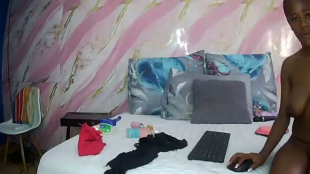 SexyAdel11