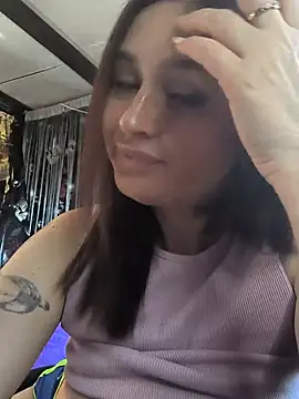 KikiXRed live now