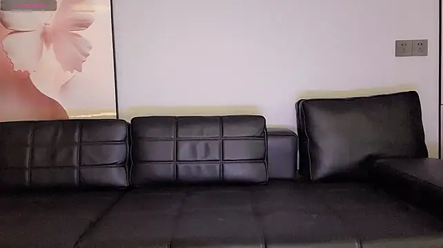 lvy-w live sex cam