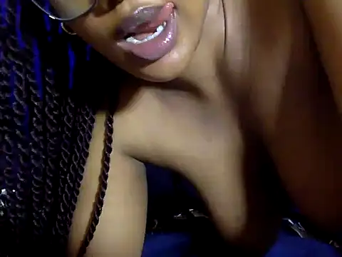 BOOTY_BANGERxxx live cam on StripChat