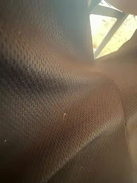 nikos_17 live cam on StripChat