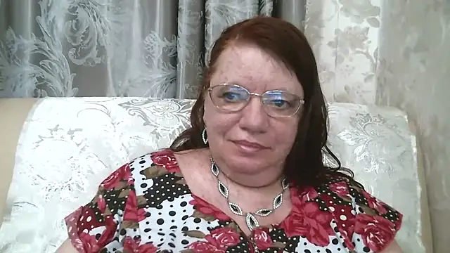 SusanaAhSun live cam on StripChat