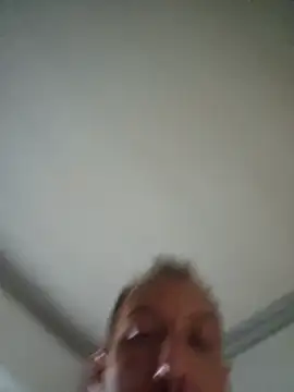 Tommy85911 live cam on StripChat