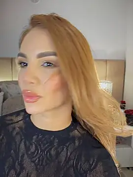 Lia_Brooks
