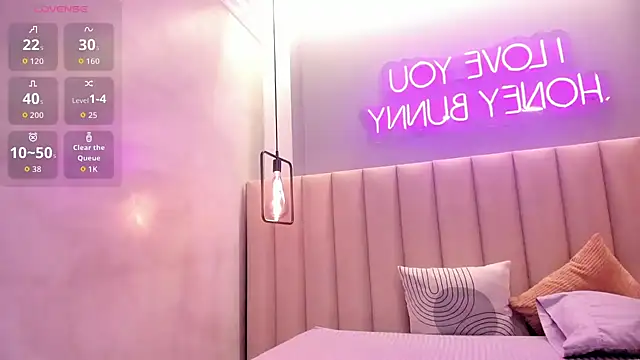Naomymonroe_