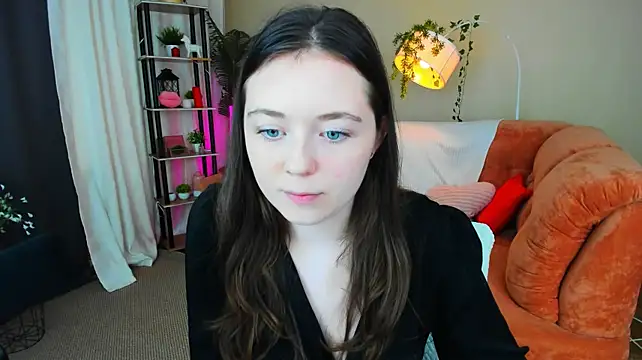AlluringLookk webcam