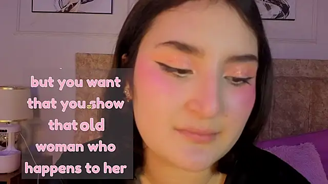 zoe_moon__ webcam