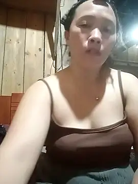 miumiu_00 live cam on StripChat
