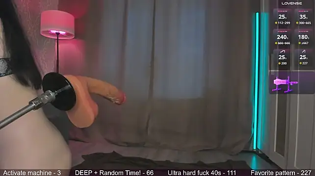 Juicy_Vikki webcam