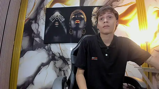 mono_blonde webcam