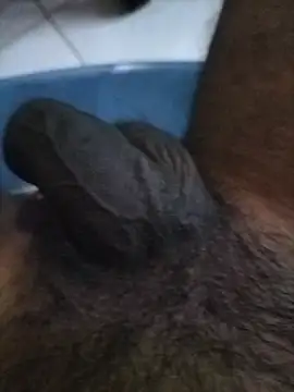 wildguy27 (M young) - Slippery cock creamyy