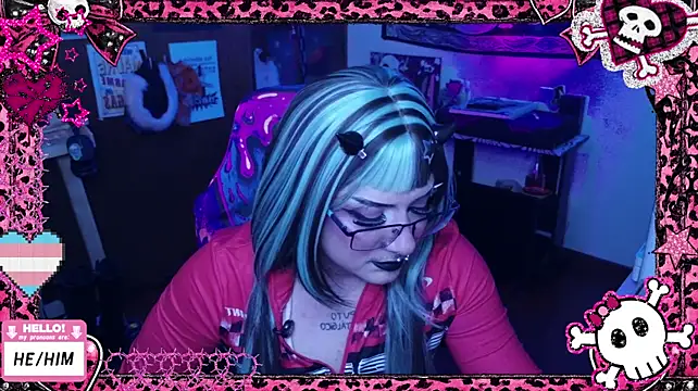 Liniame1 - Trans webcam sex chat