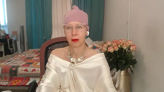 LuxuryNika