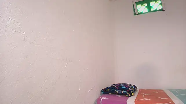 k_florez's live cam