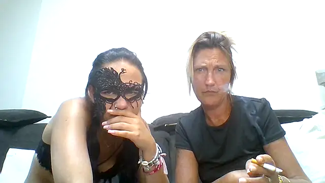 JeuneCharme1 webcam