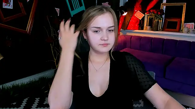 LissaTelor live cam on StripChat
