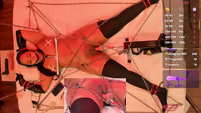 mariam_07 live cam on StripChat